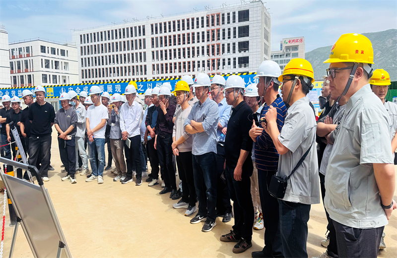 2025年4月17日，由莆田市涵江区住房和城乡建设局主办、PG国际三建承办的钢筋安装工程质量防控现场交流会在联东U谷·涵江海峡智造产业谷一期成功召开。